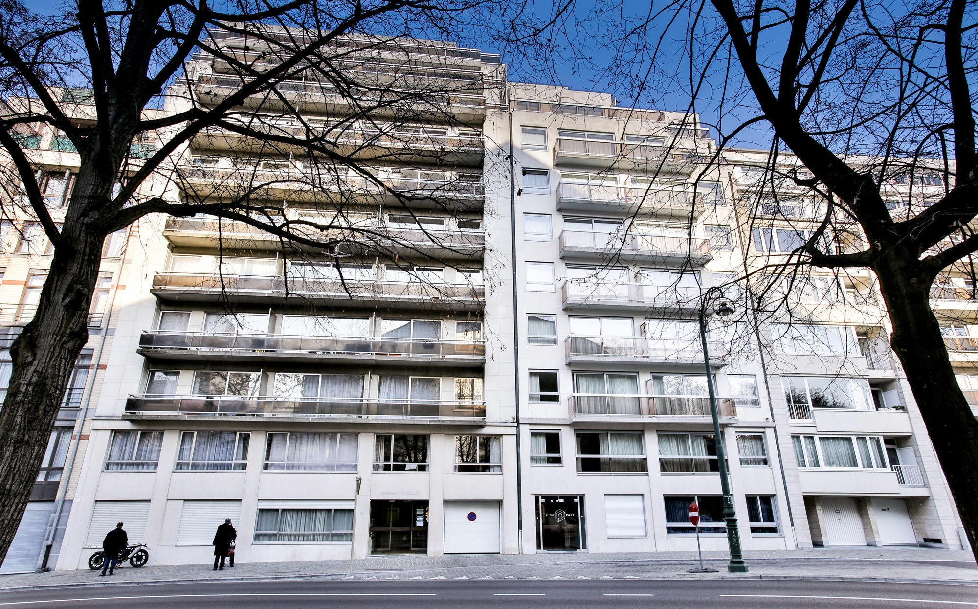 Renaissance Park Apartments Брюксел Екстериор снимка